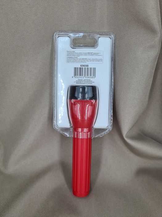 Latarka LED Benton 4 LED na 2 baterie AA NOWA