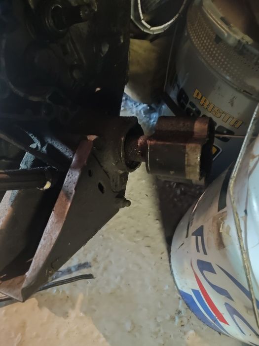 продам коробку передач на рено 11,19 кенго