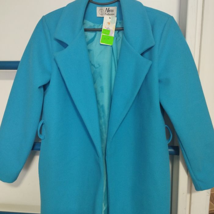 Пальто, Плащ блакитний