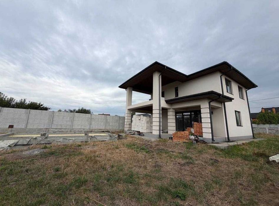 Осещина Вишгород Будинок 200 м² з басейном  9,5 соток  140 000 $ ТОРГ