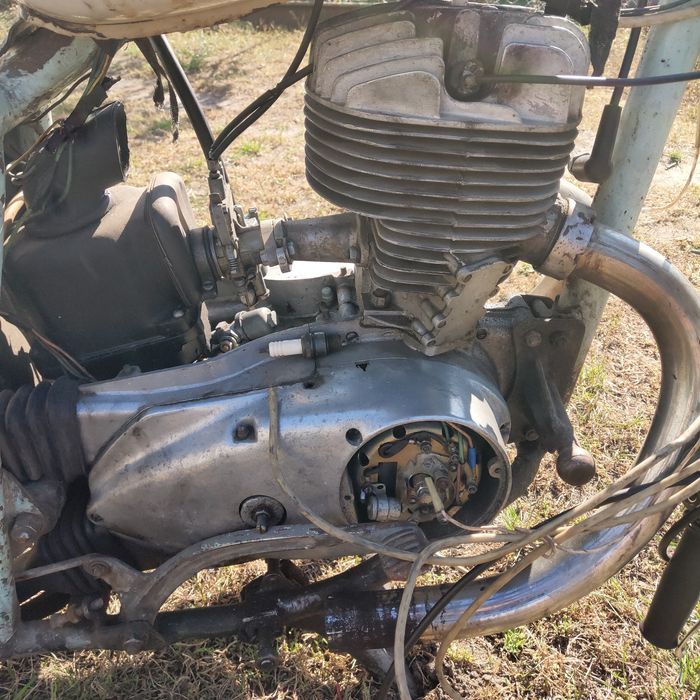 Запчастини мотоцикла ІЖ Планета/Юпітер