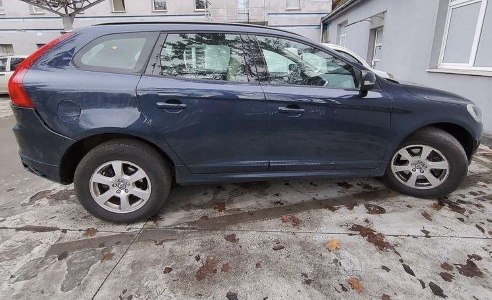 Volvo XC60 D4 2014 | Bogate wyposażenie | Pokolizyjne, jeżdżące