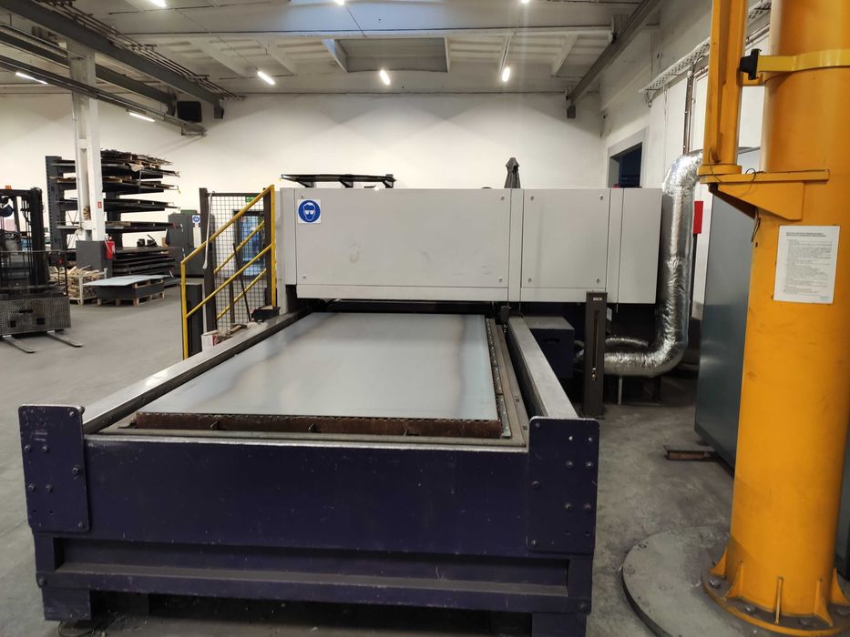 wycinarka laserowa BYSTRONIC Bystar 4400