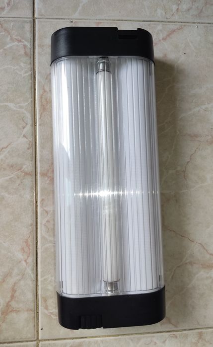 7-in-1 Fluorescent Flashlight64750641571970125