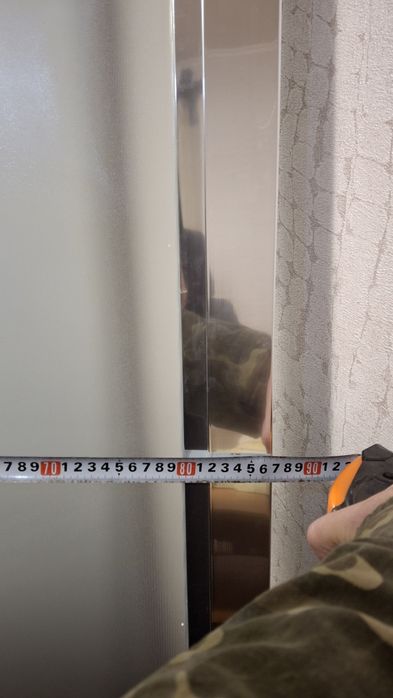 Душова кабінка скляна перегородка