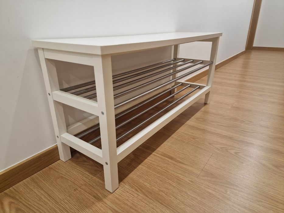 Banco sapateira + cabide chapeleiro Ikea branco