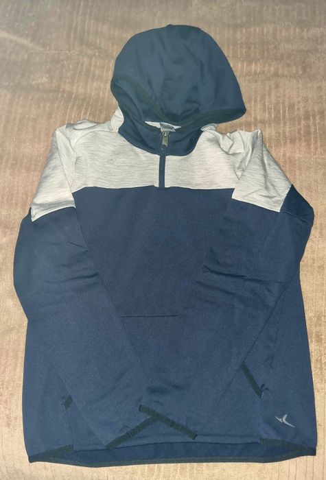 2 Sweats c/ capuz 11 - 12 anos portes incluidos