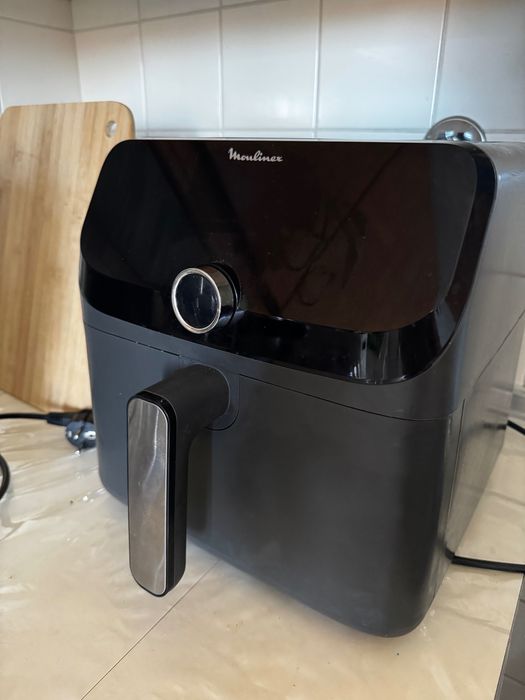 Household items  air-fryer