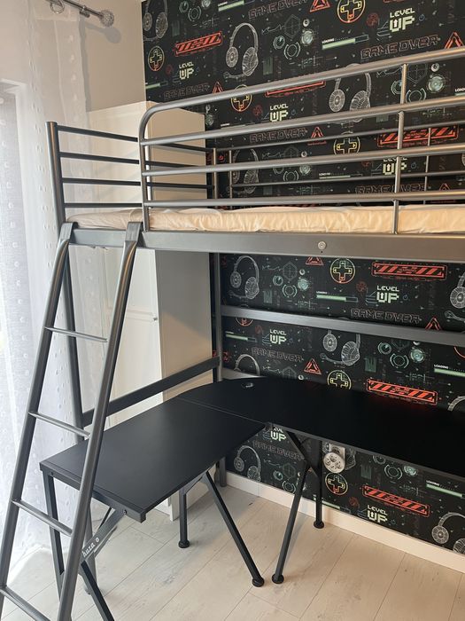 Łóżko na antresoli ikea svarta