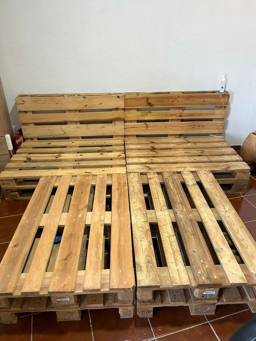 Cama de Europaletes pronta a usar(sem colchão)