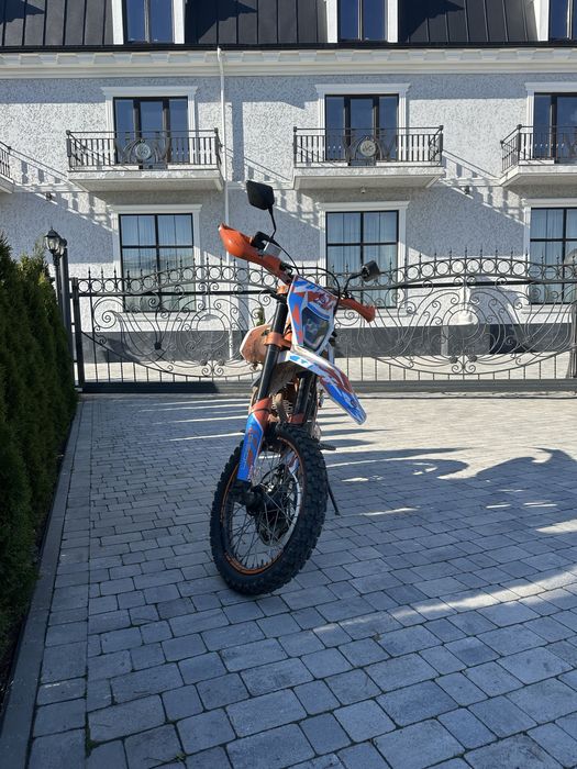Мотоцикл GEON TERRAX 250