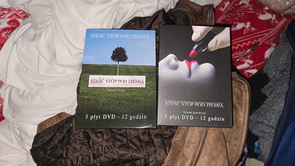 Sześć stóp pod ziemią komplet sezon 1-5 dvd + zbiorcze pudełko SUPER STAN