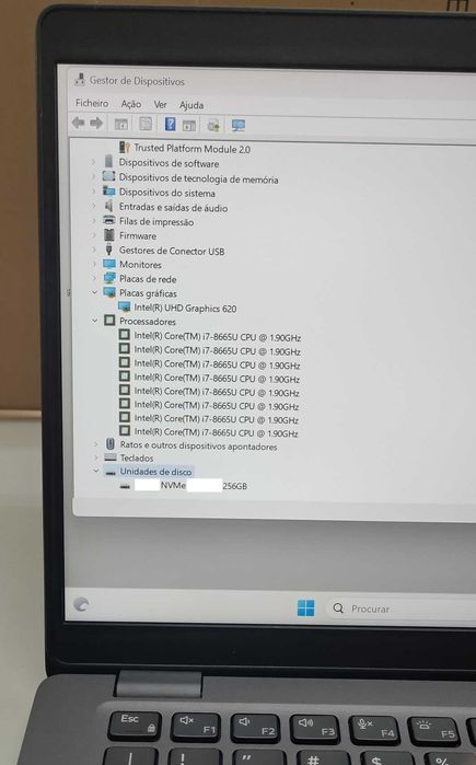 Dell Latitude 5400 i7-8665U 4.8 GHz 16Gb 256 SSD