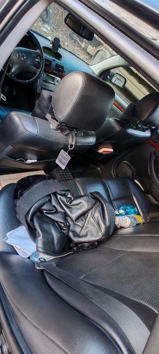 Продам Авто Toyota Avensis 2_0