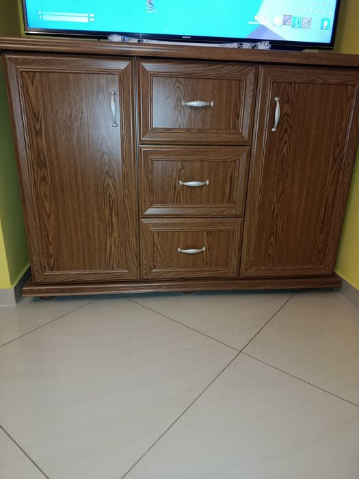 Komoda z szufladami złoty dąb