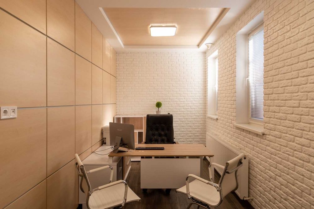 Продажа • Готовый офис по цене ниже 1.000 /м² • Приморский Зоопарковая