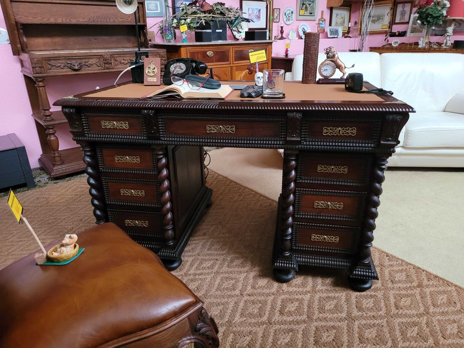 Lindíssima secretária antiga - Restaurada