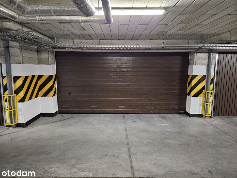 Duży garaż na 2 auta 30m2 Nowa Wygoda - 42 Pułku Piechoty