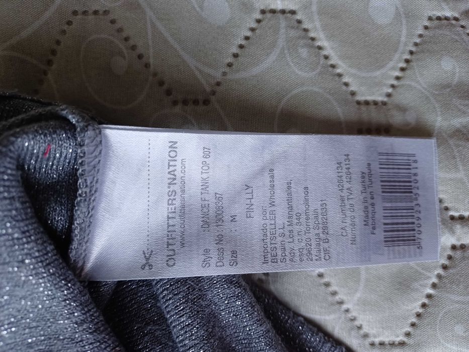 Szary top ze srebrną nitką Outfitters Nation