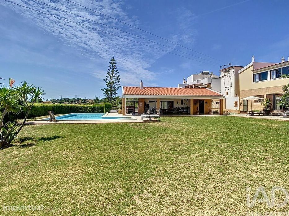 Luxury T5 Quinta in Portimão, 371.00 m²