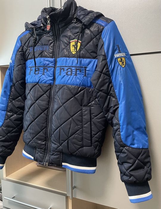 Демисезонная куртка ( детская)