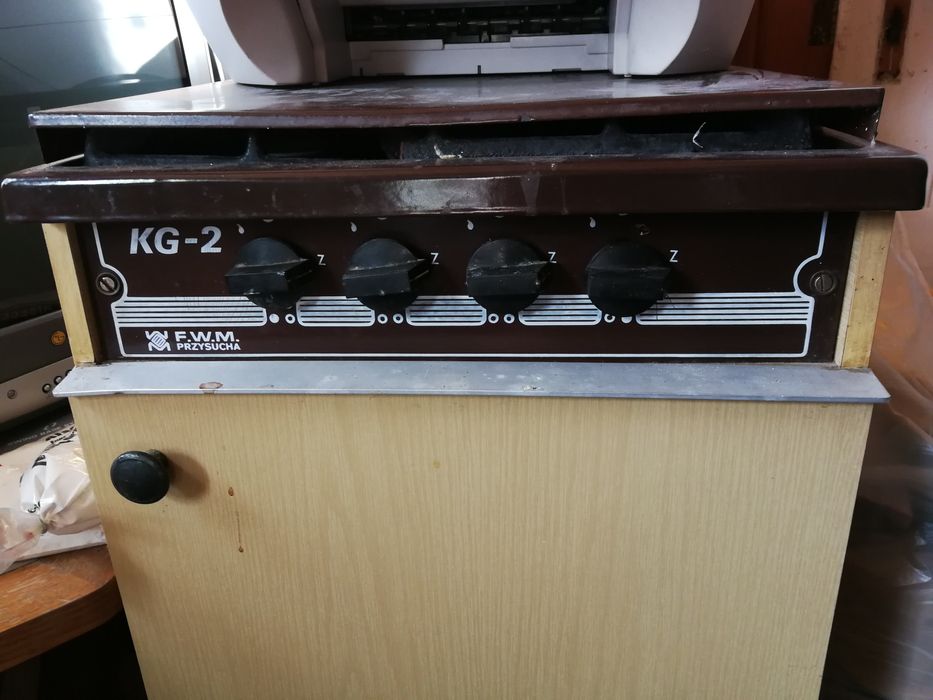 Wolnostojaca kuchenka gazowa