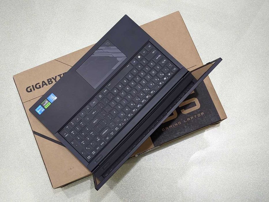 Ноутбук GigaByte G5 KF