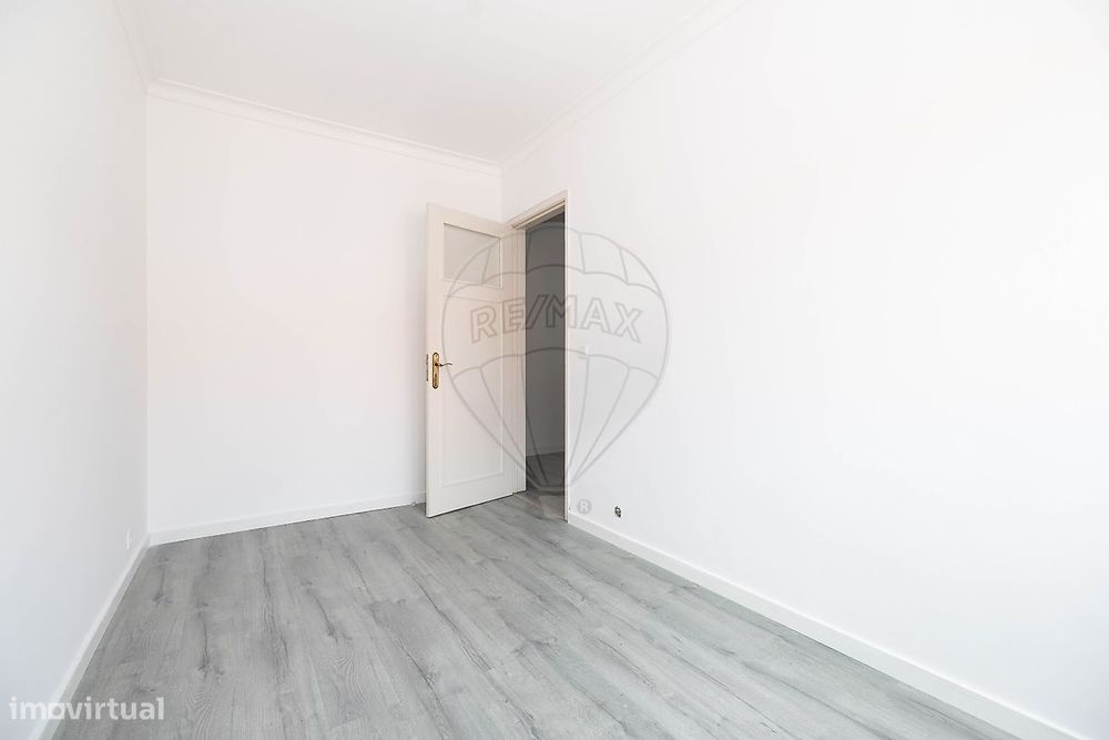 Apartamento T4 para venda
