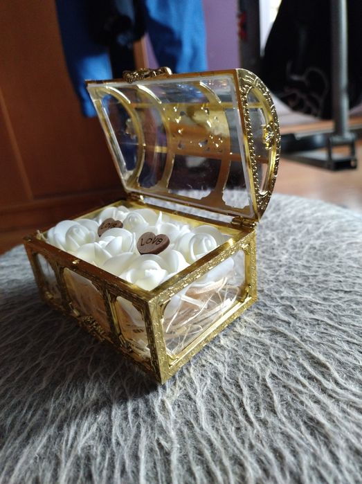 Szkatułka na obrączki