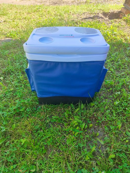 Продам автохолодильник Campingaz Powerbox Plus 28L (електричний)