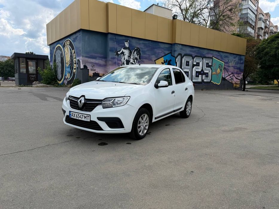 Renault Logan 2019 газ/бензин