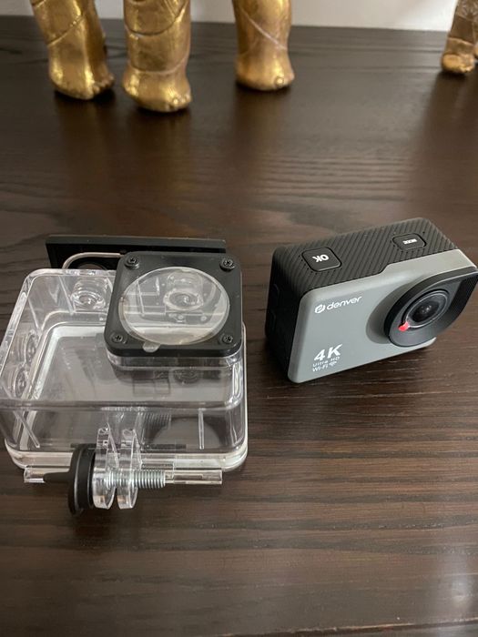 Vendo máquina fotográfica 4K sub aquática