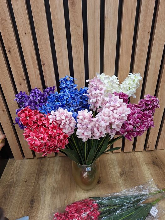 Bukiety kwiatow hiacynt