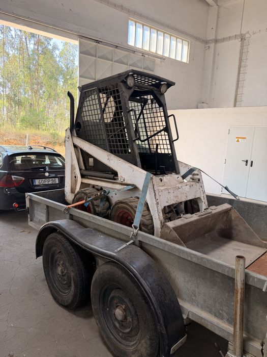 SERVIÇOS DE BOBCAT COMPACTA – 1,10 m DE LARGURA