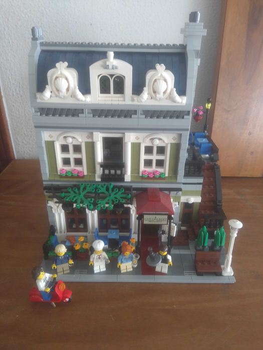 Lego Creator Expert Modular