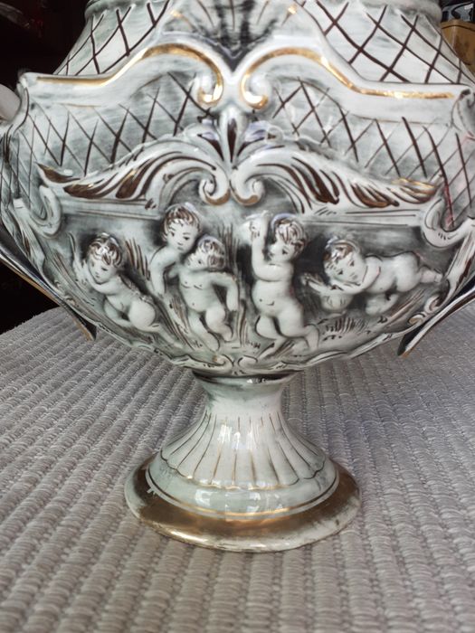 Jarra Floreira muito antiga