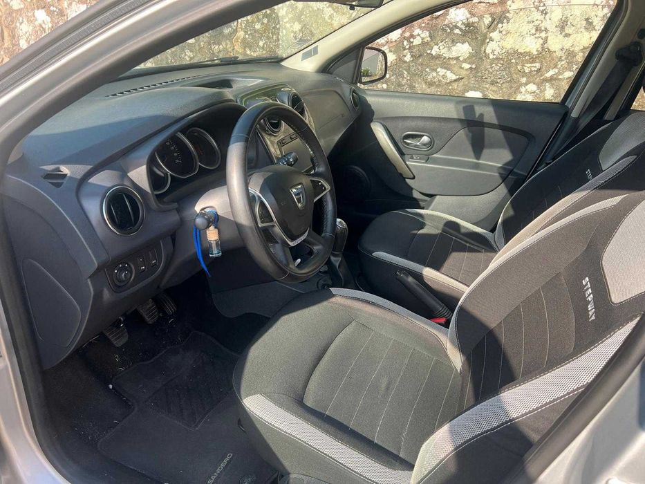 Dacia Sandero Stepway 2017 (como novo)