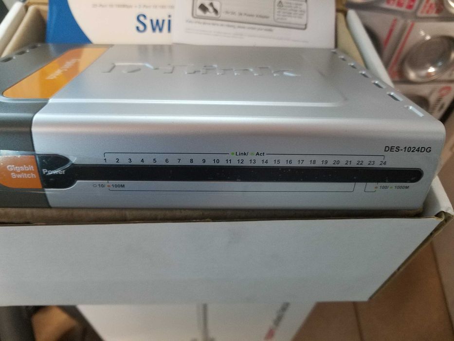 Комутатор D-link DES-1024DG Gigabit