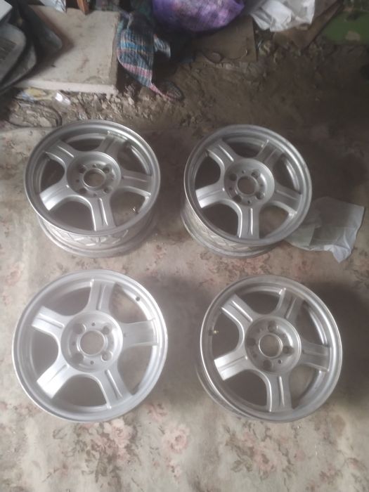 Продам диски статусы р14