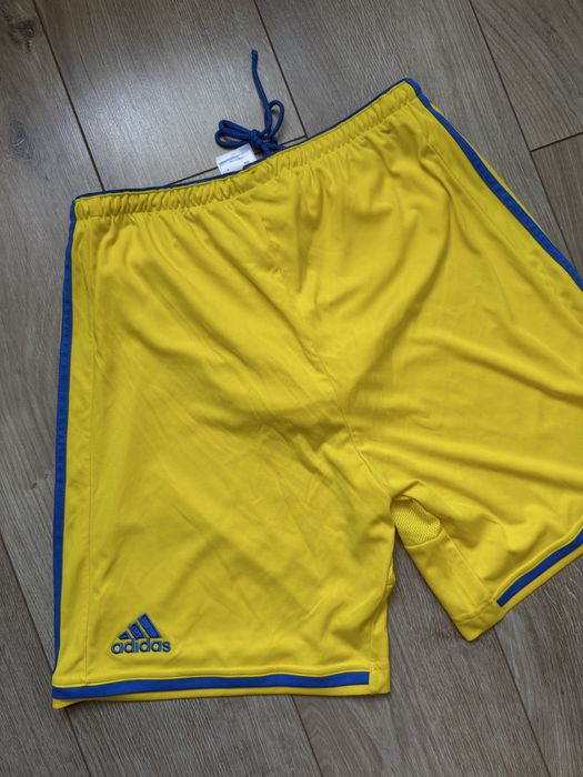Шорти Adidas | футбольні | чоловічі | збірна України | Розмір М | Оригінал | в зал | спортивні