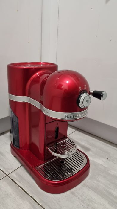 Kitchen Aid Artisan Nespresso express
