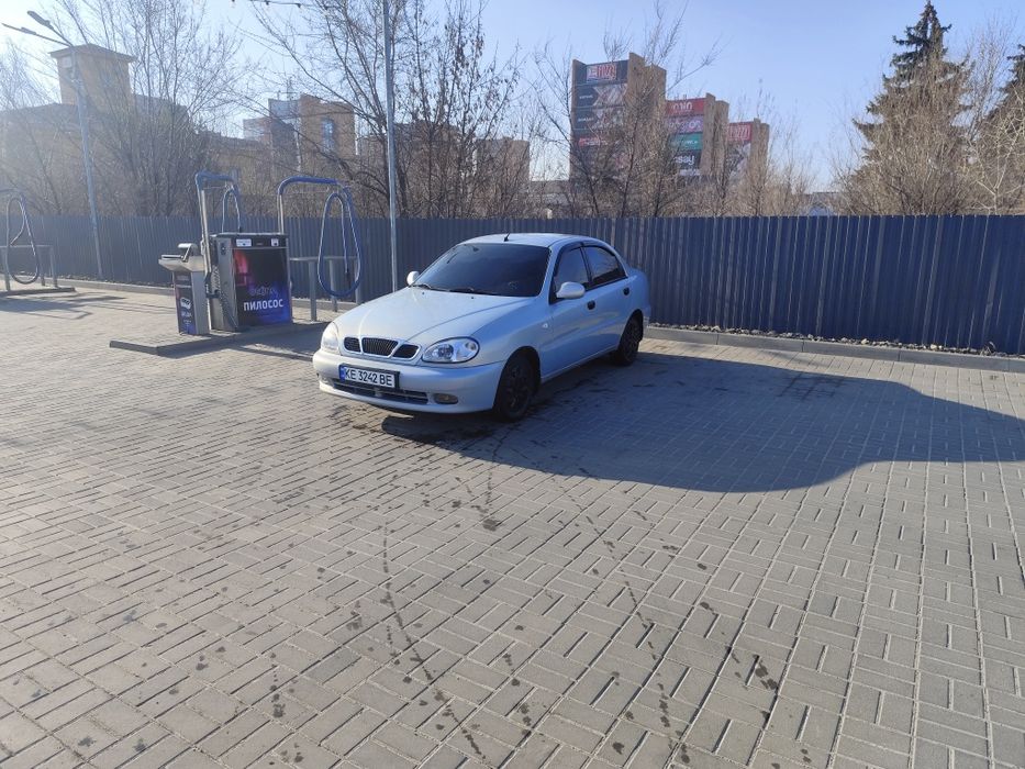 Продам Daewoo Lanos с кондиционером, гур, 1.5 двигатель,