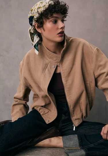 Вельветова куртка бомбер Stradivarius