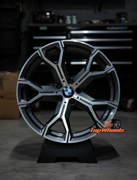 Диски R20 5x112 BMW X5 m X6 G05 G07 G06 G30 G11 G01 разноширокие
