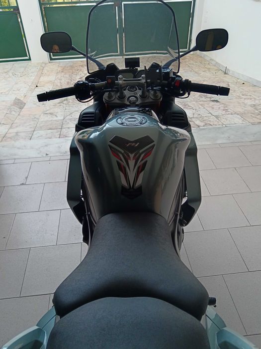 Yamaha FZ1 Fazer 1000 | Junho 2007 | 56.000 km | Extras | 4.000€
