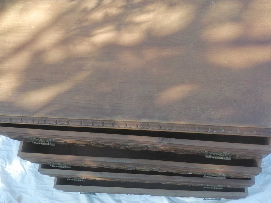 Móvel vintage castanho em madeira maciça como novo