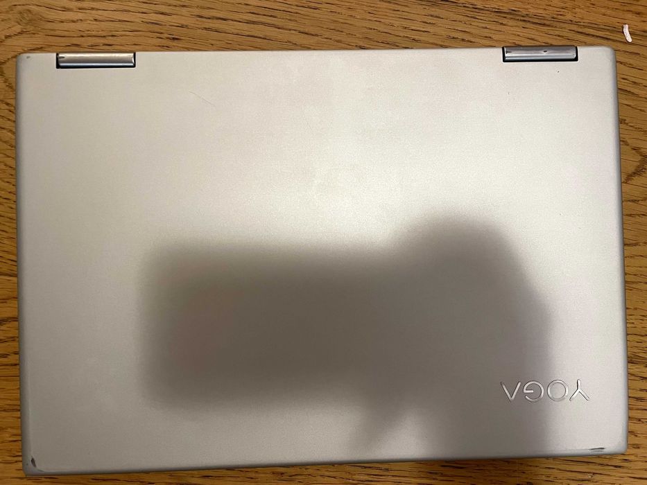 Laptop Lenovo YOGA 720 - uszkodzony, i5-8250U, 256GB SSD