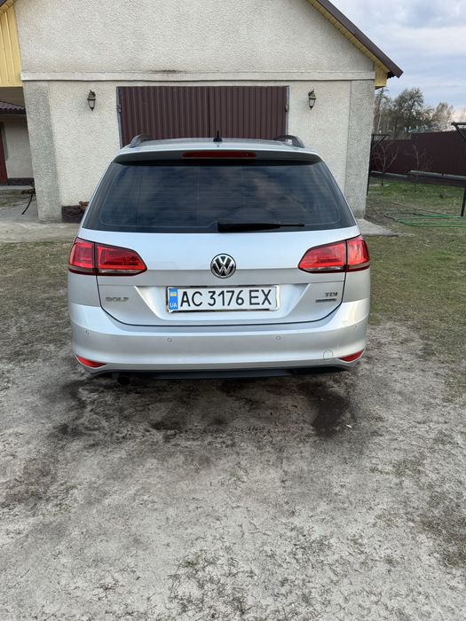 Продам Golf 7    2013