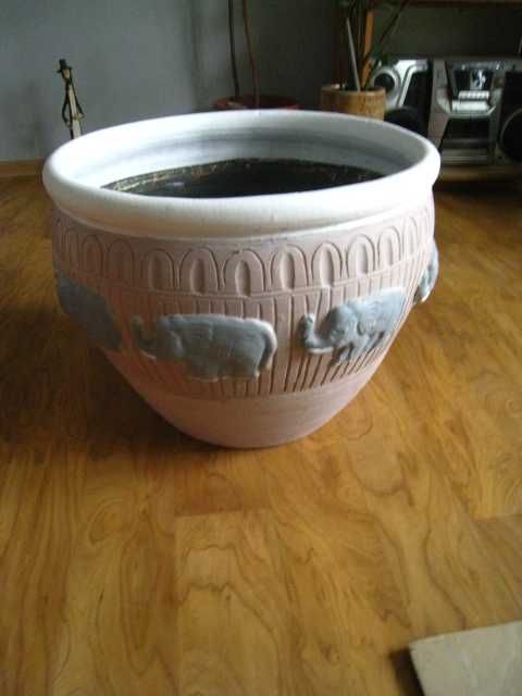 Donica ceramiczna 50x40 cm. z podstawką