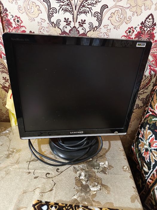 монитор для компьютера